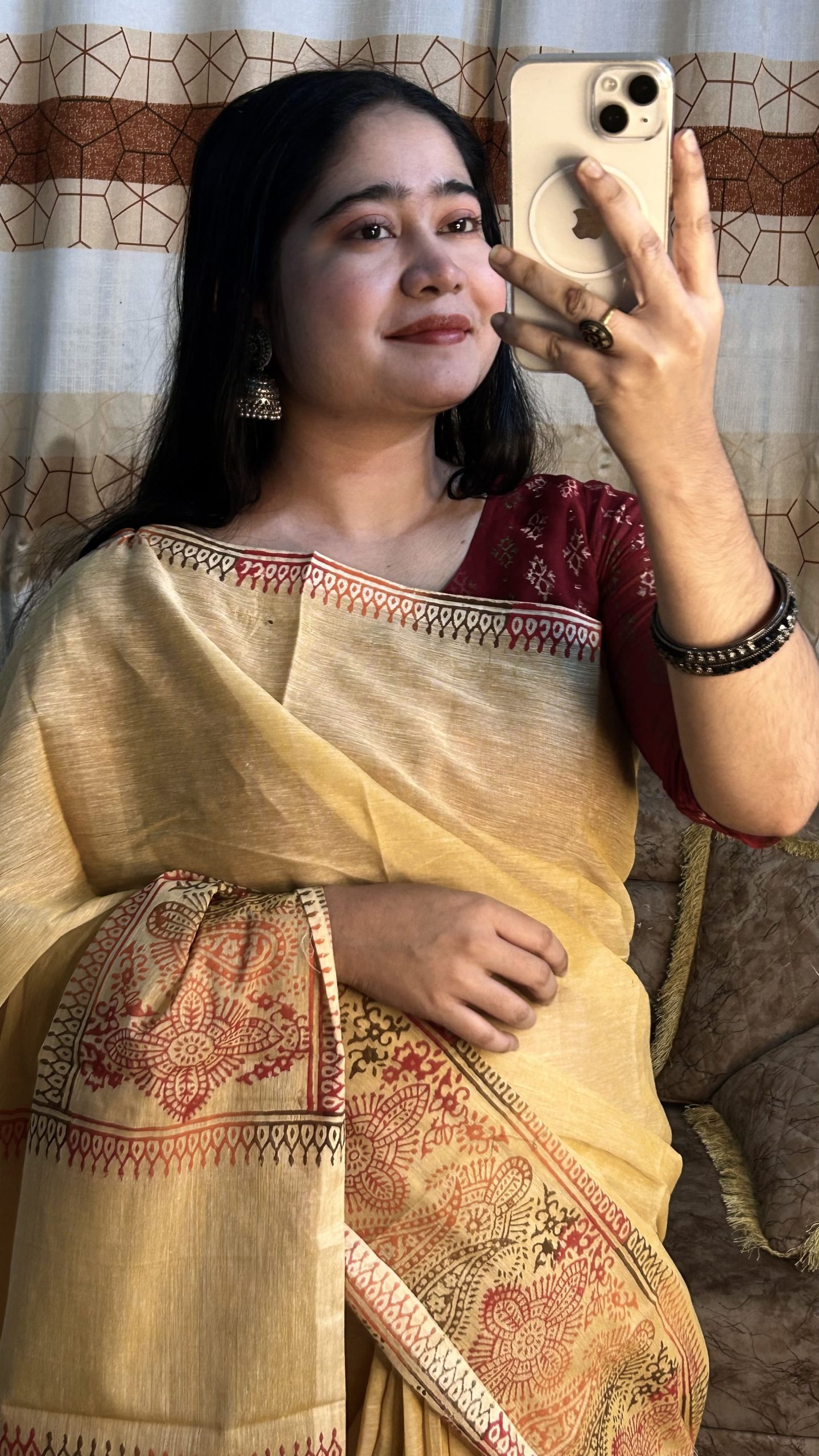 প্রিমিয়াম সুতি শাড়ি ১০০% পিওর কটন ১৪ হাতের আরামদায়ক শাড়ি ()