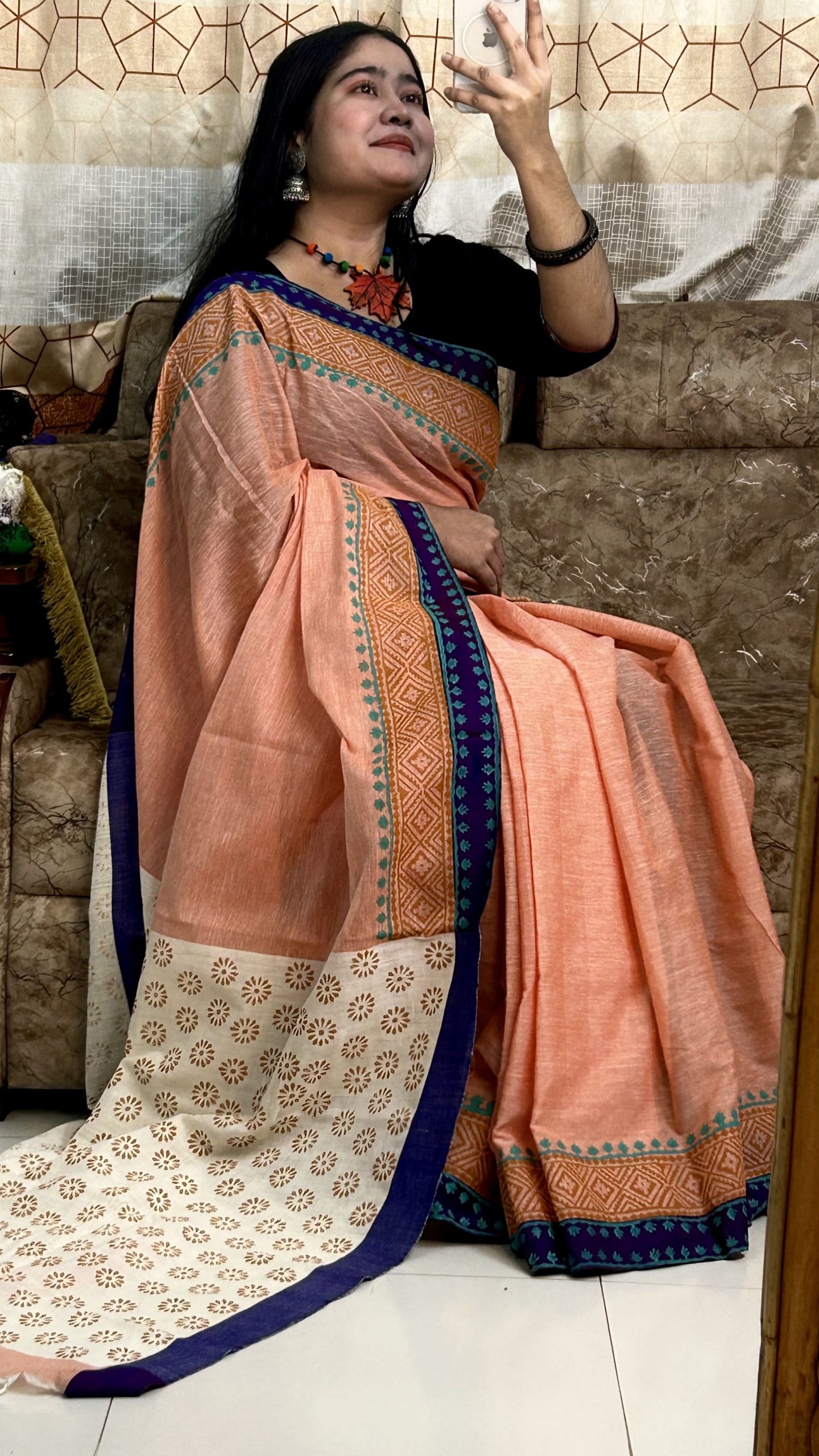 ব্লকপ্রিন্ট সুতি শাড়ি ()