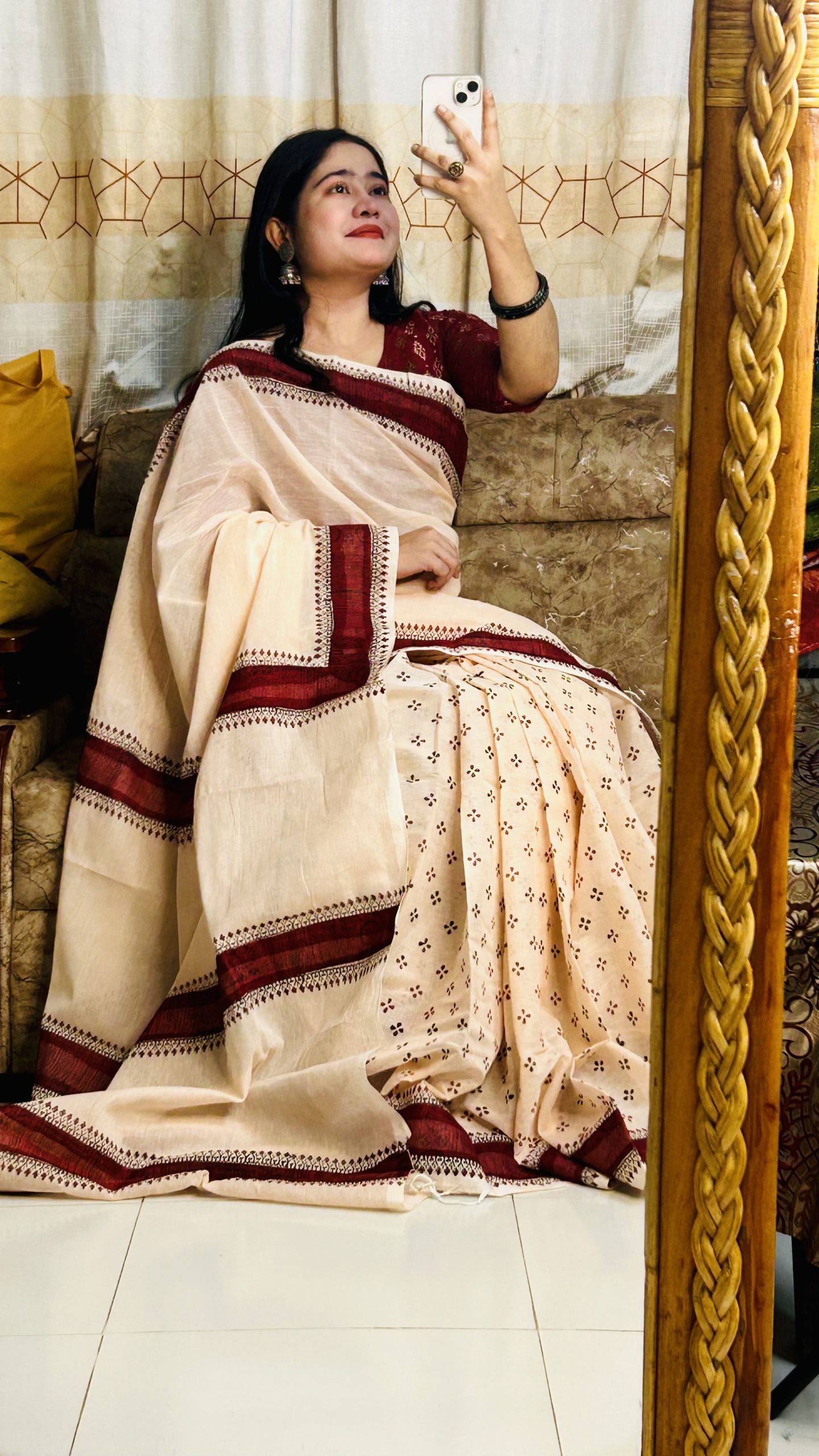 স্টাইলিশ সুতি শাড়ি ()